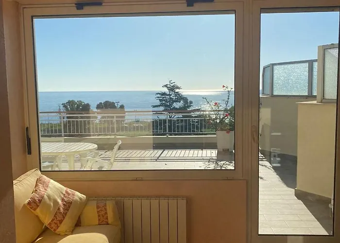 La Terrazza Nel Blu * Sanremo